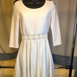 White long sleeve dress